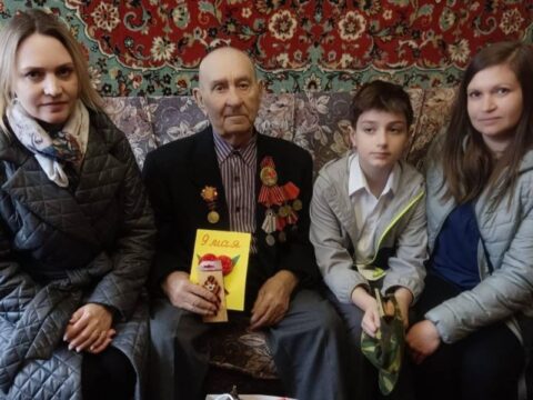 Ветеранов поздравили воспитанники Семейного центра «Лобненский» новости Лобни 